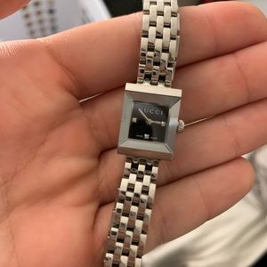 Womens Slim Gucci Watch